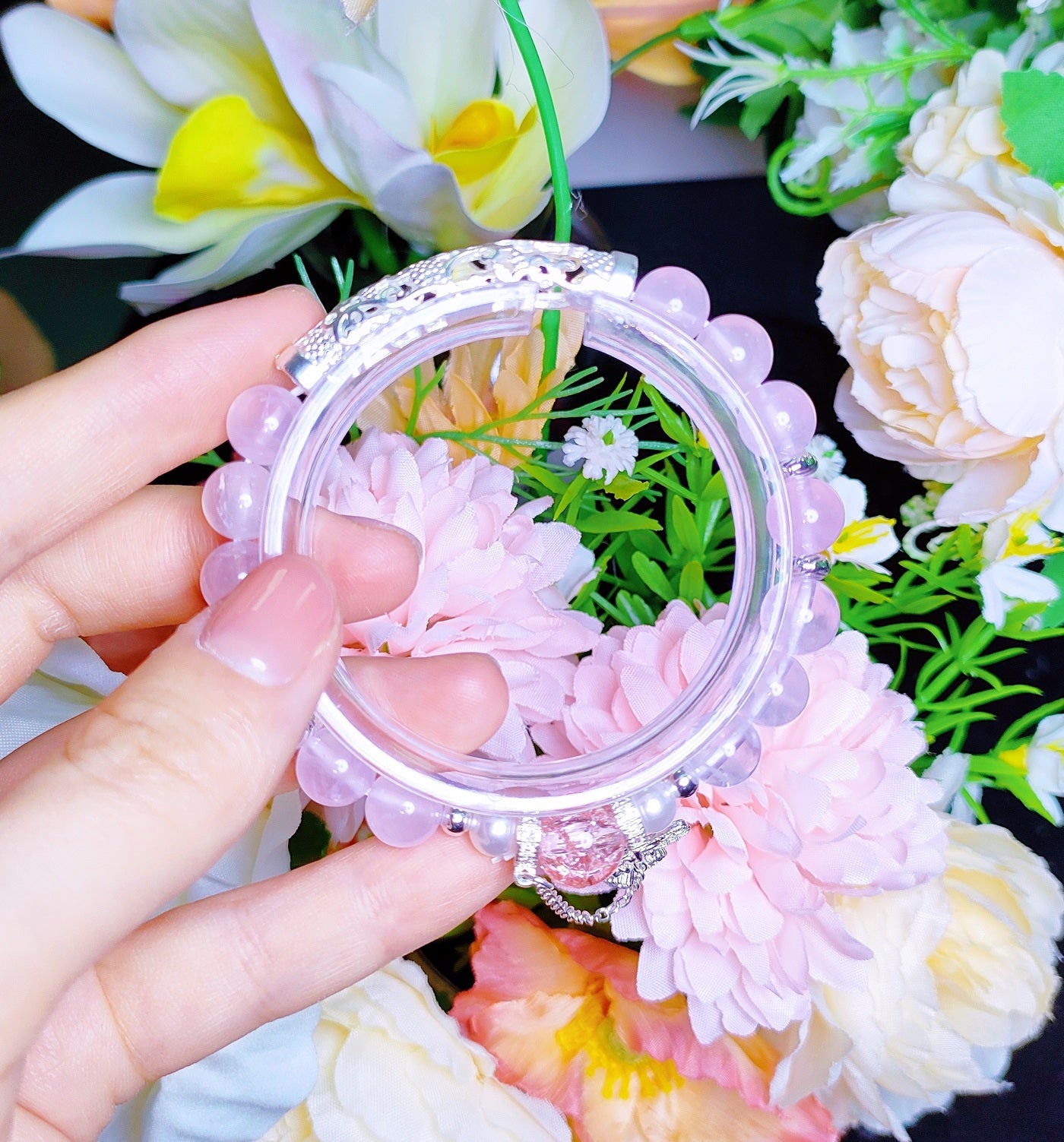 Attracting love and improving interpersonal relationships Madagascar rose quartz bracelet