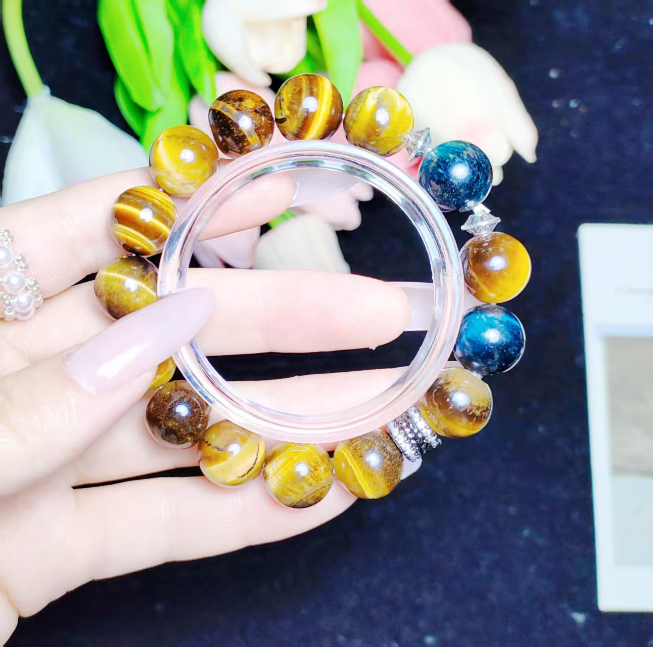 Boost self-confidence and Increase courage  tiger's eye braclet